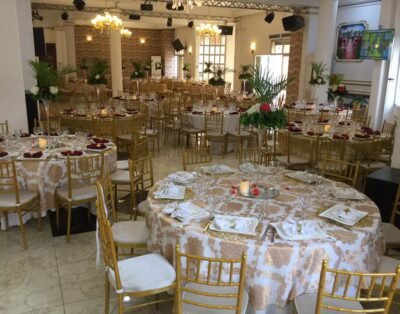 Château blanc salle de fête